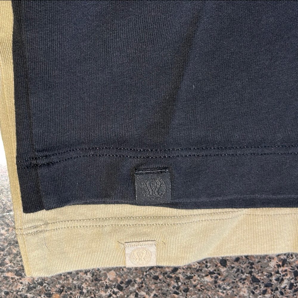 Lululemon Men’s Heavyweight Cotton Jersey T-Shirt: Beige and Black
